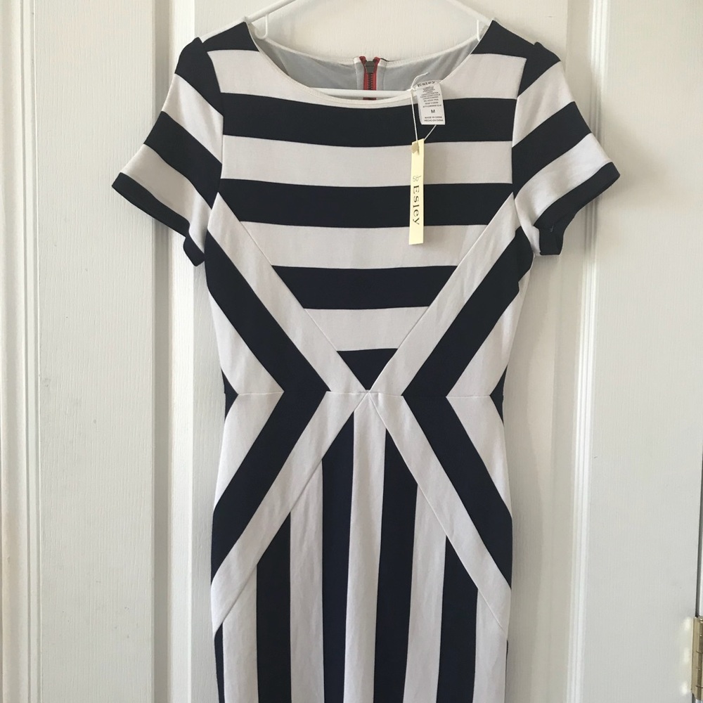 Perfect for July 4th!  Navy/white stripes. NWT.